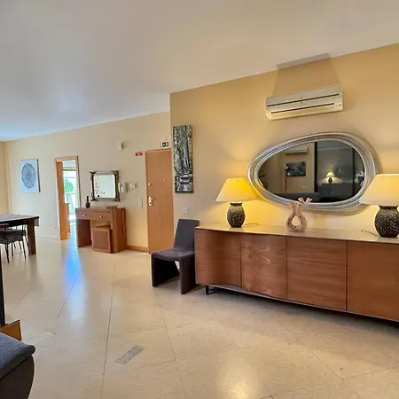 Villa Corcovada Vitória With Private Pool Albufeira