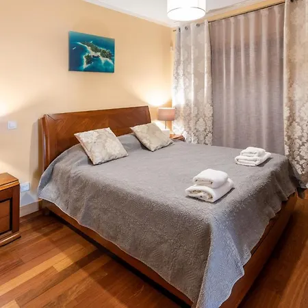 Villa Corcovada Vitoria With Private Pool Albufeira